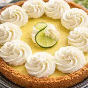 Delicious gluten free key lime pie with a creamy filling and graham cracker crust