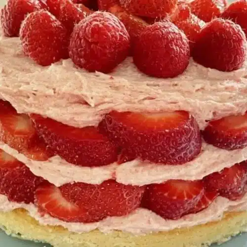 Homemade Gluten Free Strawberry Cake Easy And Deli 2026 08 18 092652 1024x683 1