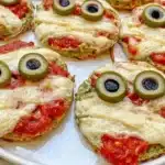 Healthy Halloween mummy pizzas, gluten-free and quick to prepare